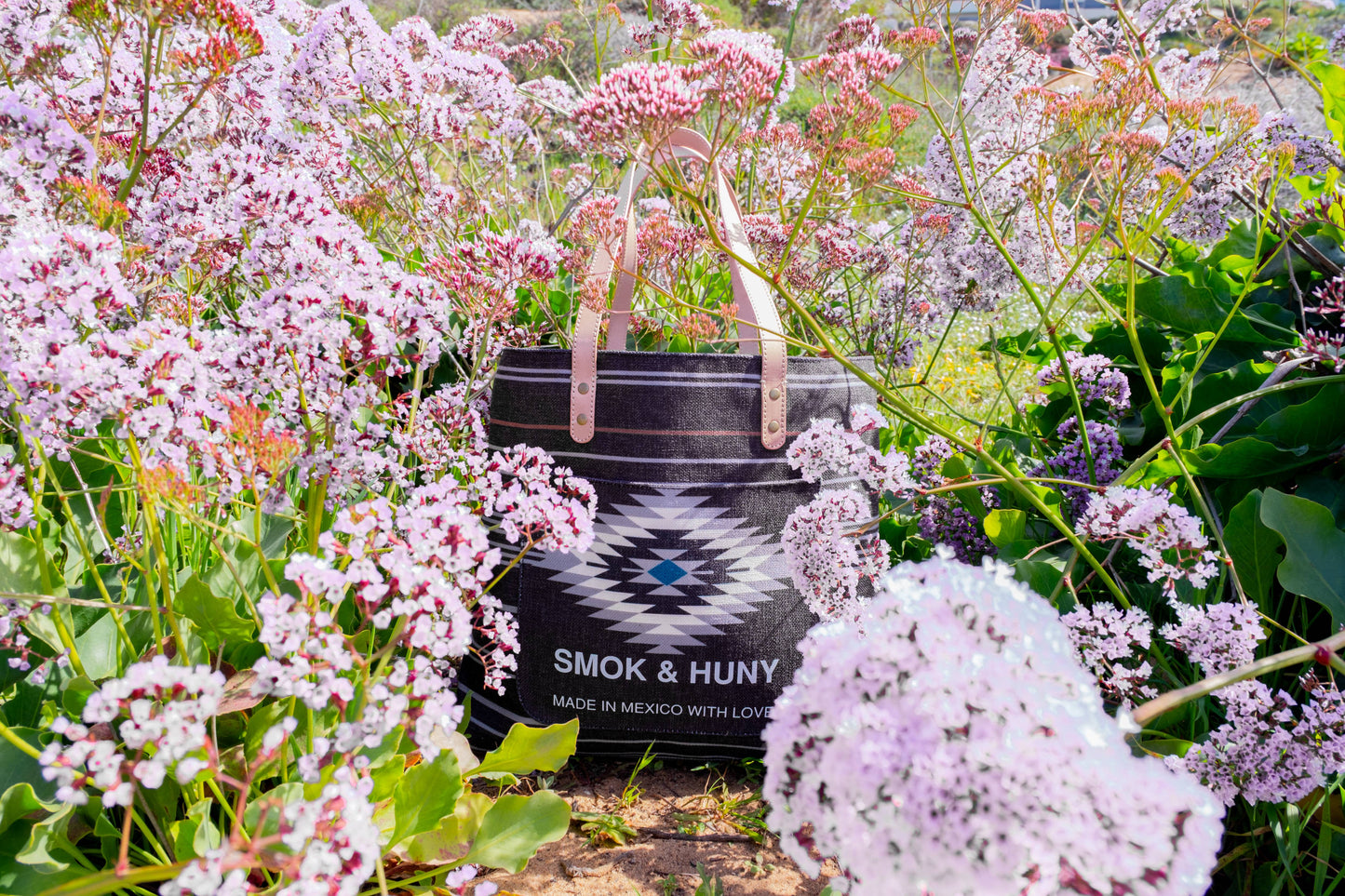 Fernando Tote Black/Aztec